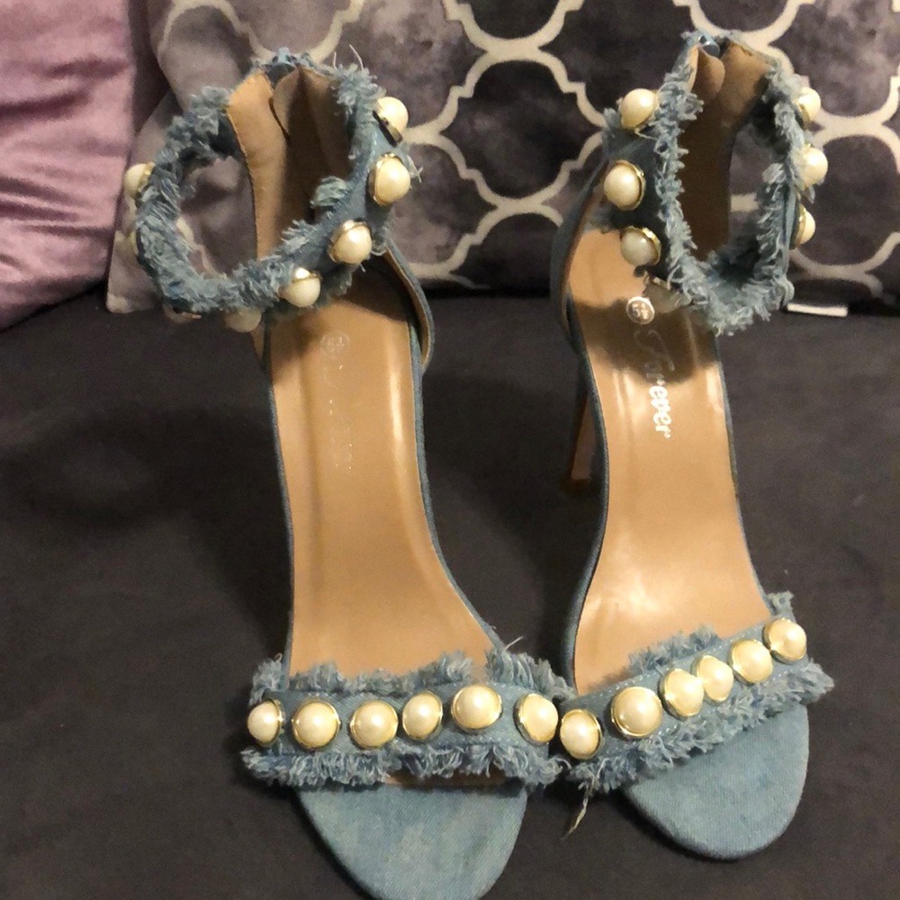 Jean heel